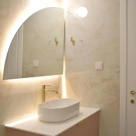 Fide Aesthetic At Guilford Str Appartement