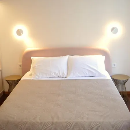 Fide Aesthetic At Guilford Str *